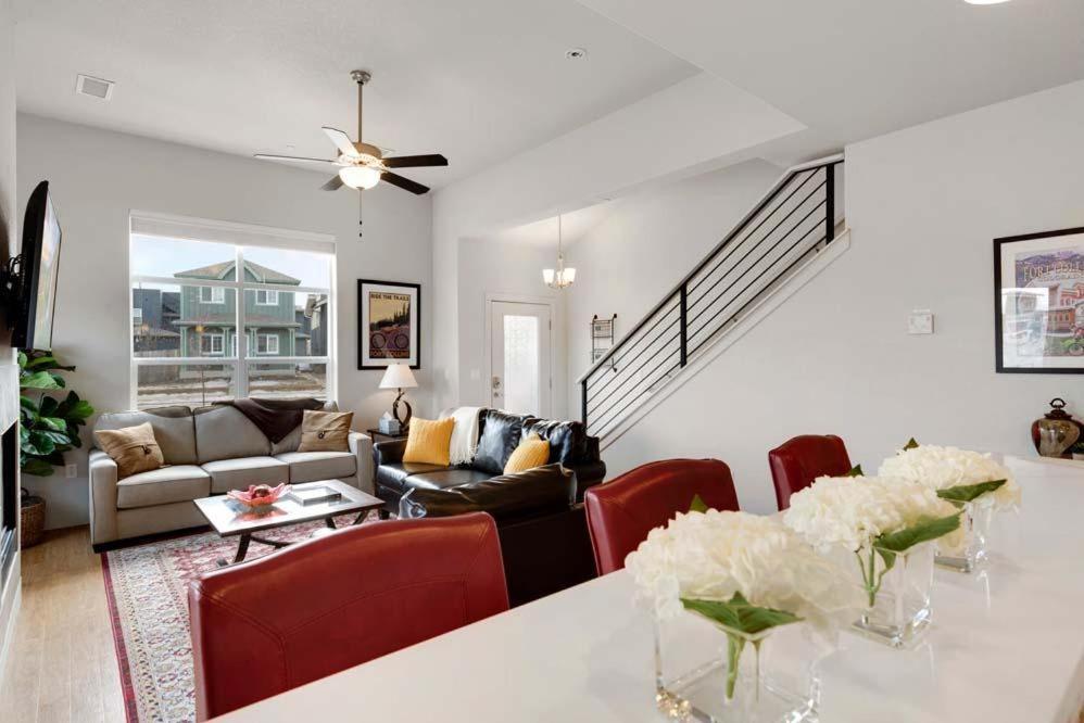Modern Townhome Steps From The Brewery District! Fort Collins Exterior foto