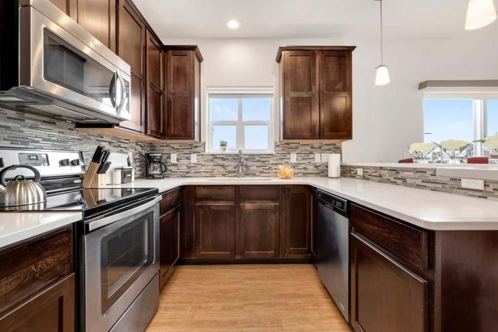 Modern Townhome Steps From The Brewery District! Fort Collins Exterior foto