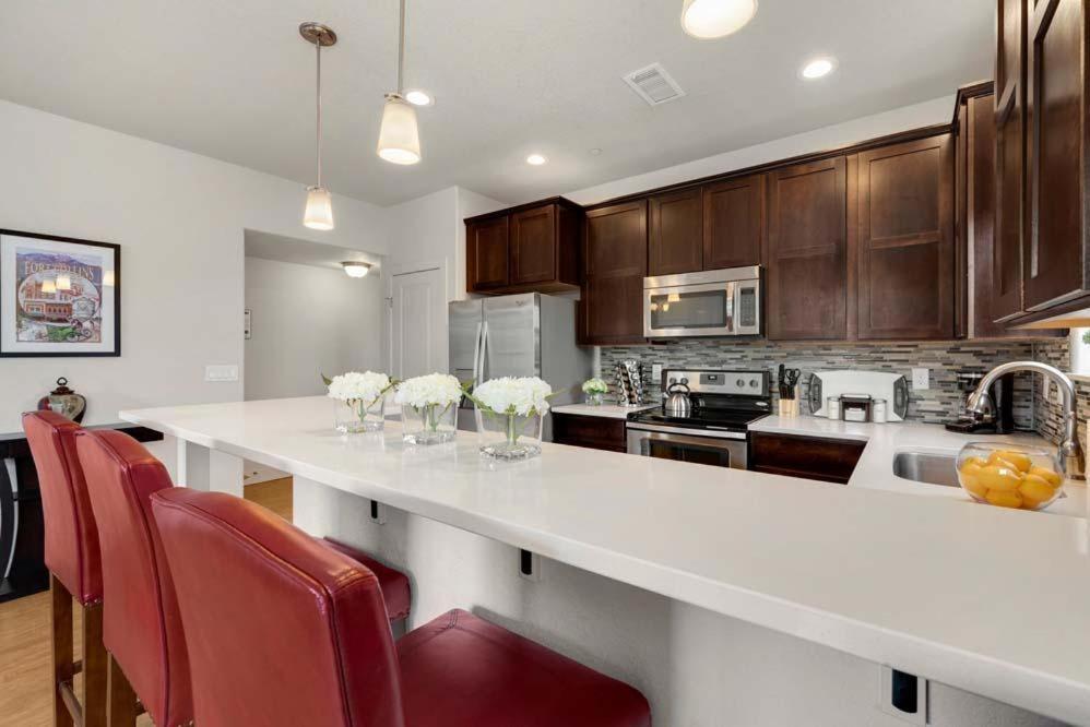 Modern Townhome Steps From The Brewery District! Fort Collins Exterior foto