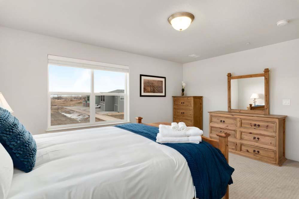 Modern Townhome Steps From The Brewery District! Fort Collins Exterior foto