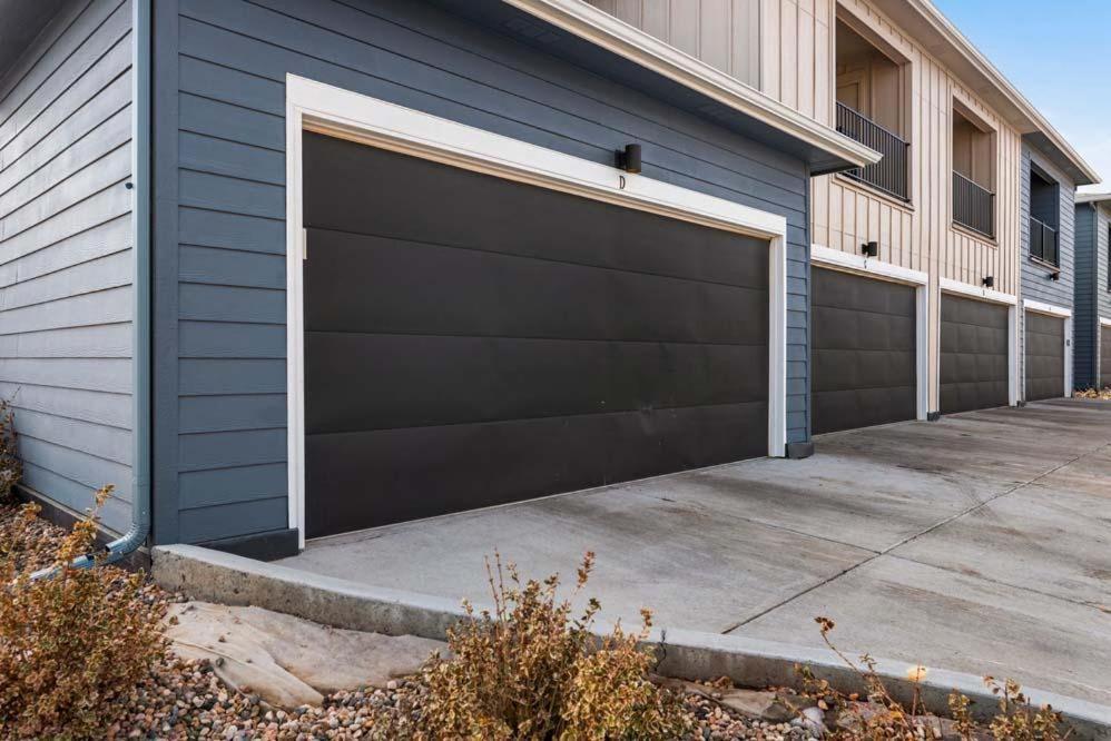 Modern Townhome Steps From The Brewery District! Fort Collins Exterior foto
